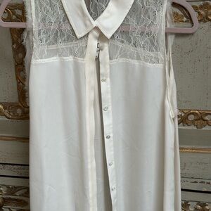 Elegant White Lace Blouse by Haute Hippie